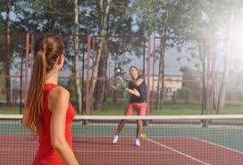 2009 选秀之星：斯蒂芬·斯特拉斯堡以状元秀身分签约国民，签约金打破纪录